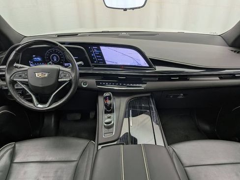 Certified 2024 Cadillac Escalade Sport w/ LPO, ONYX Package AWD/4WD image 23
