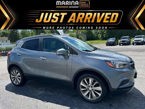 Used 2019 Buick Encore Preferred FWD image 1
