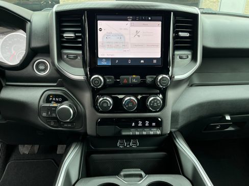 New 2026 RAM 1500 Express AWD/4WD image 22