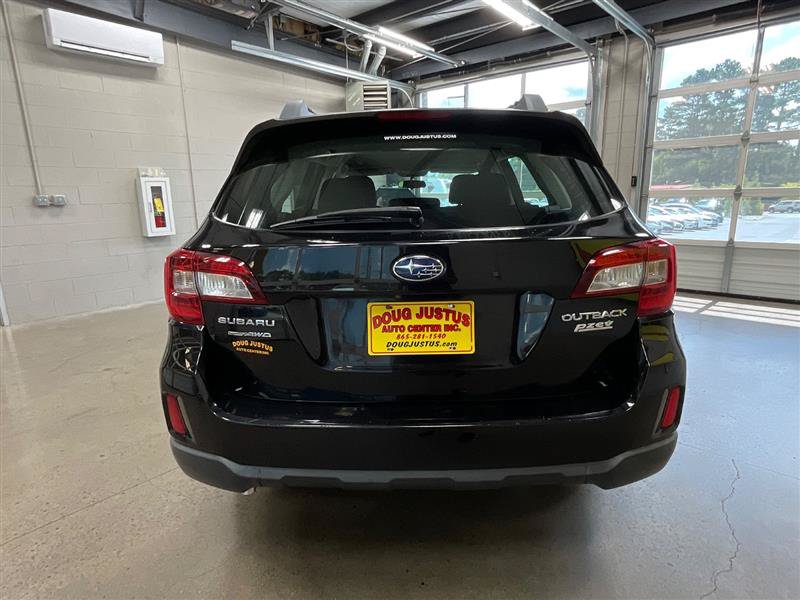 Used 2016 Subaru Outback 2.5i AWD/4WD image 4