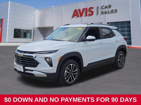 Used 2025 Chevrolet TrailBlazer LT AWD/4WD image 1