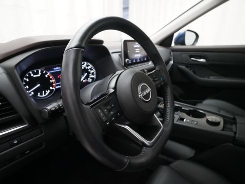 Certified 2023 Nissan Rogue SV w/ SV Premium B Package AWD/4WD image 8