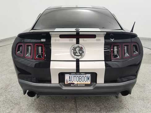 Used 2010 Ford Mustang Shelby GT500 RWD image 17