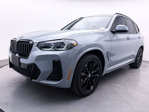 Used 2024 BMW X3 sDrive30i w/ M Sport Package image 14