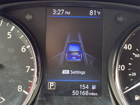 Used 2021 Nissan Rogue Sport SV image 35