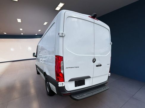 New 2025 Mercedes-Benz Sprinter 2500 image 2