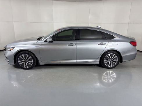 Used 2019 Honda Accord Touring image 5