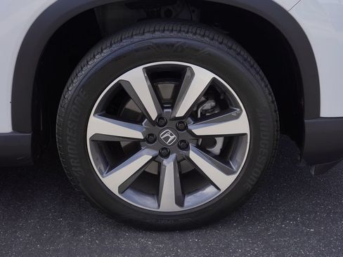 Used 2023 Honda Pilot Elite image 10