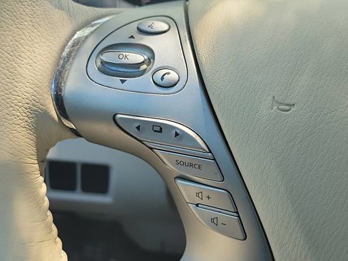 Used 2017 Nissan Murano Platinum w/ Platinum Technology Package FWD image 33