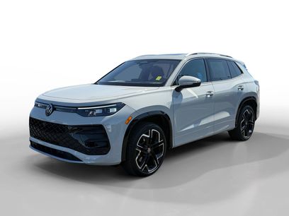 Certified 2025 Volkswagen Tiguan SEL R-Line