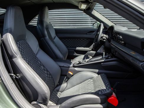 Certified 2026 Porsche 911 GTS RWD image 25