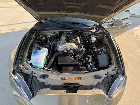 Used 2024 MAZDA MX-5 Miata RF Grand Touring RWD image 28