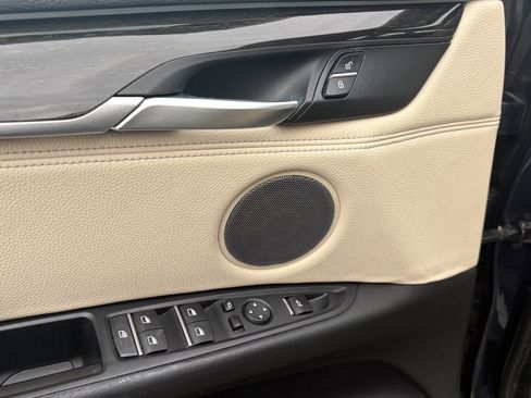 Used 2018 BMW X5 xDrive35i w/ Executive Package image 17