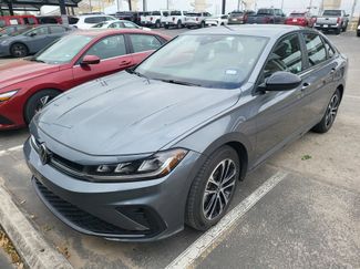 Used 2025 Volkswagen Jetta Sport video 1