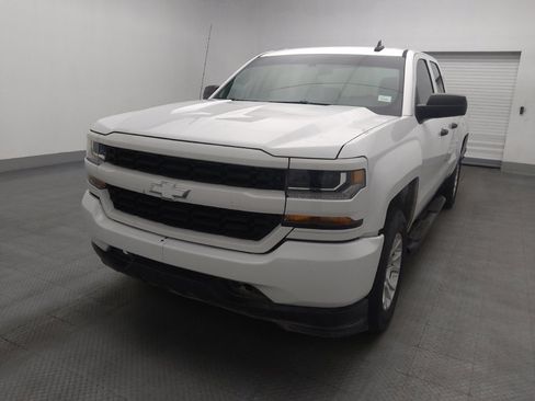 Used 2018 Chevrolet Silverado 1500 Custom w/ Custom Value Package image 15