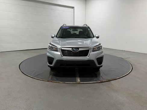 Used 2019 Subaru Forester Premium image 20