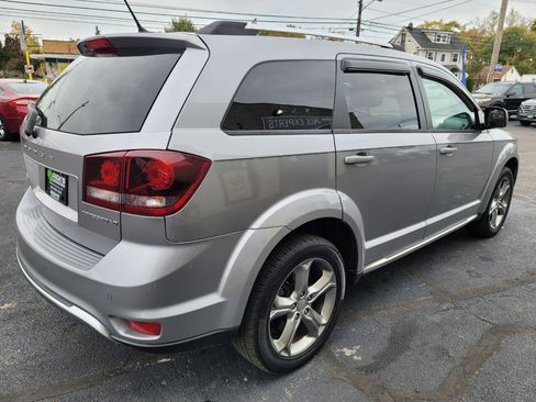 Used 2016 Dodge Journey Crossroad image 4