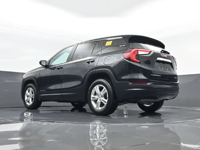 Used 2023 GMC Terrain SLE AWD/4WD image 23