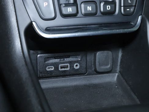 Used 2018 GMC Terrain SLE w/ Driver Convenience Package image 28