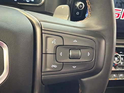 Used 2024 GMC Sierra 1500 AT4 w/ Technology Package AWD/4WD image 40