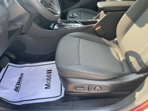Used 2023 Buick Encore GX Preferred w/ Cold Weather Comfort Package AWD/4WD image 16