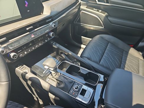 Used 2025 Kia Telluride EX X-Line AWD/4WD image 26