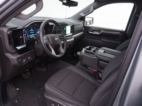 Certified 2025 Chevrolet Silverado 1500 LT image 9