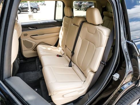 Used 2022 Jeep Grand Cherokee L Limited RWD image 51