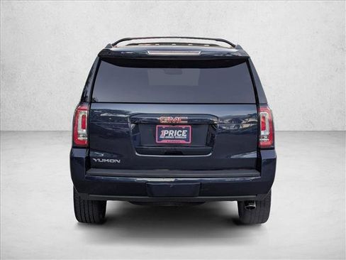 Used 2018 GMC Yukon SLT w/ Premium Edition image 7