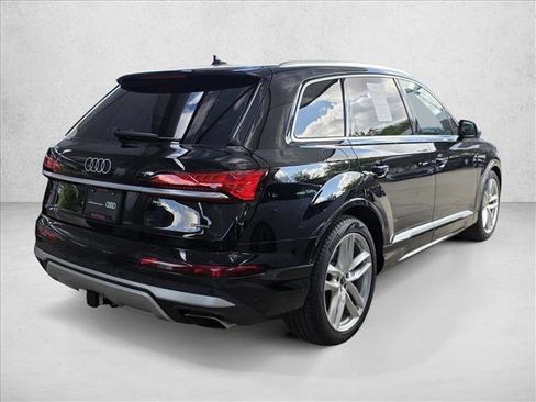 Used 2025 Audi Q7 3.0T Premium Plus w/ Premium Plus Package image 4