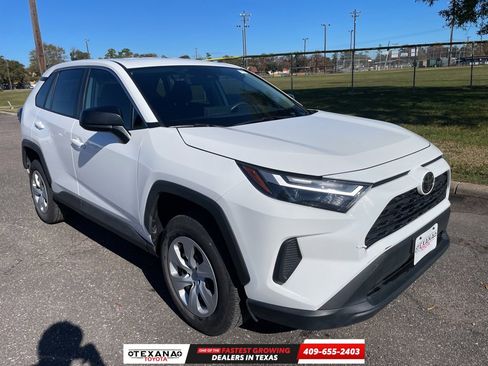 Used 2024 Toyota RAV4 LE image 1