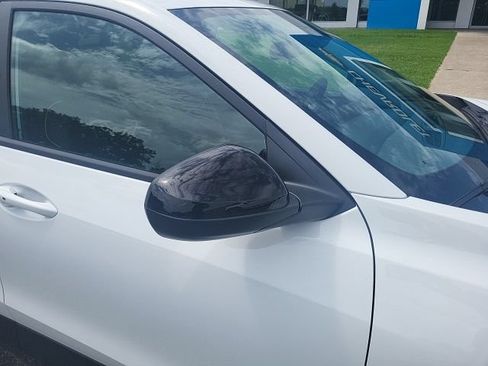 New 2026 Chevrolet Trax ACTIV w/ Sunroof Package FWD image 3
