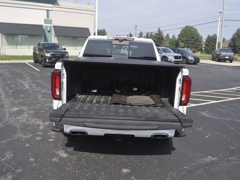 Used 2023 GMC Sierra 1500 Denali AWD/4WD image 10