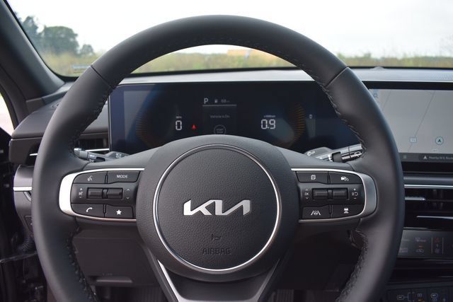 New 2026 Kia K5 GT-Line FWD image 32