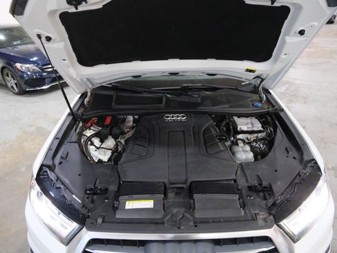 Used 2017 Audi Q7 3.0T Premium Plus image 37