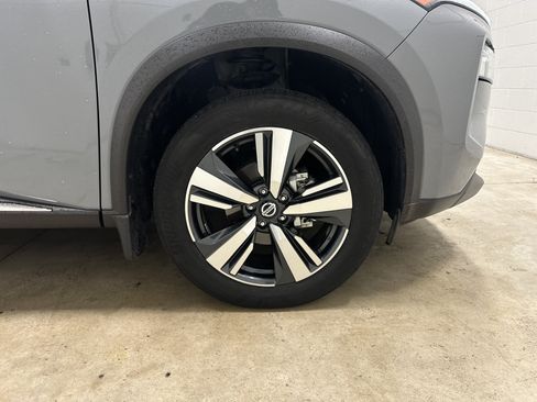 Used 2021 Nissan Rogue SL AWD/4WD image 13