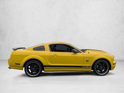 Used 2006 Ford Mustang GT Premium image 4