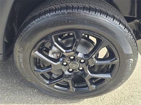 New 2026 Jeep Compass Latitude image 7