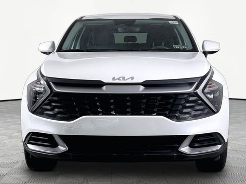 Used 2023 Kia Sportage LX AWD/4WD image 2
