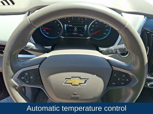 Used 2018 Chevrolet Traverse LT AWD/4WD image 4