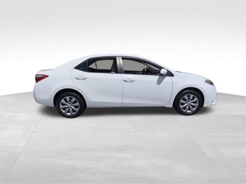Used 2016 Toyota Corolla LE FWD image 23