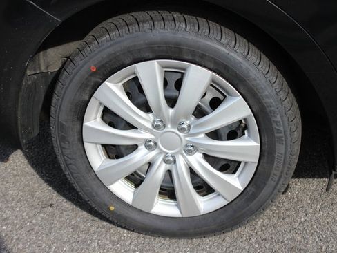 Used 2019 Subaru Impreza 2.0i image 32