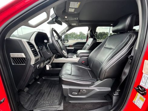 Used 2017 Ford F150 Lariat w/ Equipment Group 502A Luxury AWD/4WD image 14