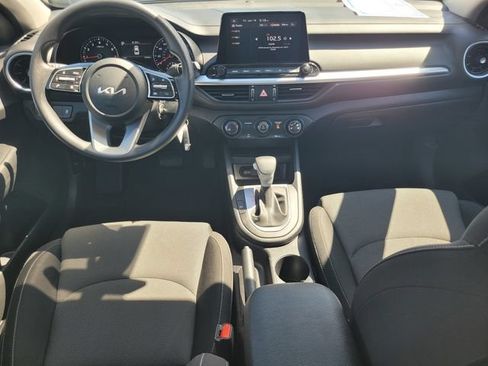 Used 2024 Kia Forte LXS w/ LXS Technology Package FWD image 14