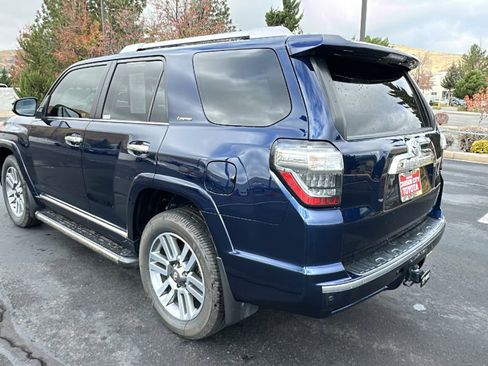 Used 2020 Toyota 4Runner Limited image 5