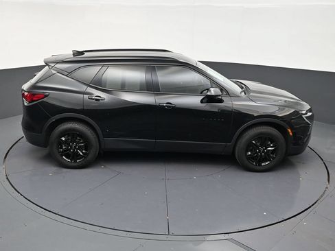 Used 2022 Chevrolet Blazer LT FWD image 19