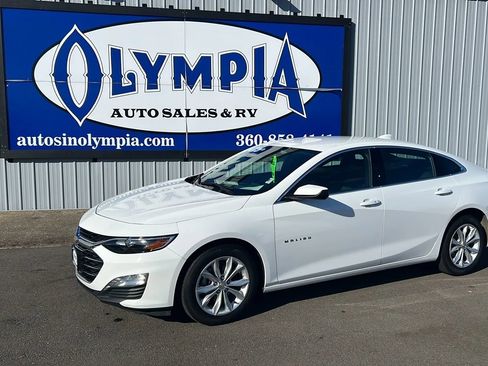 Used 2025 Chevrolet Malibu LT image 1