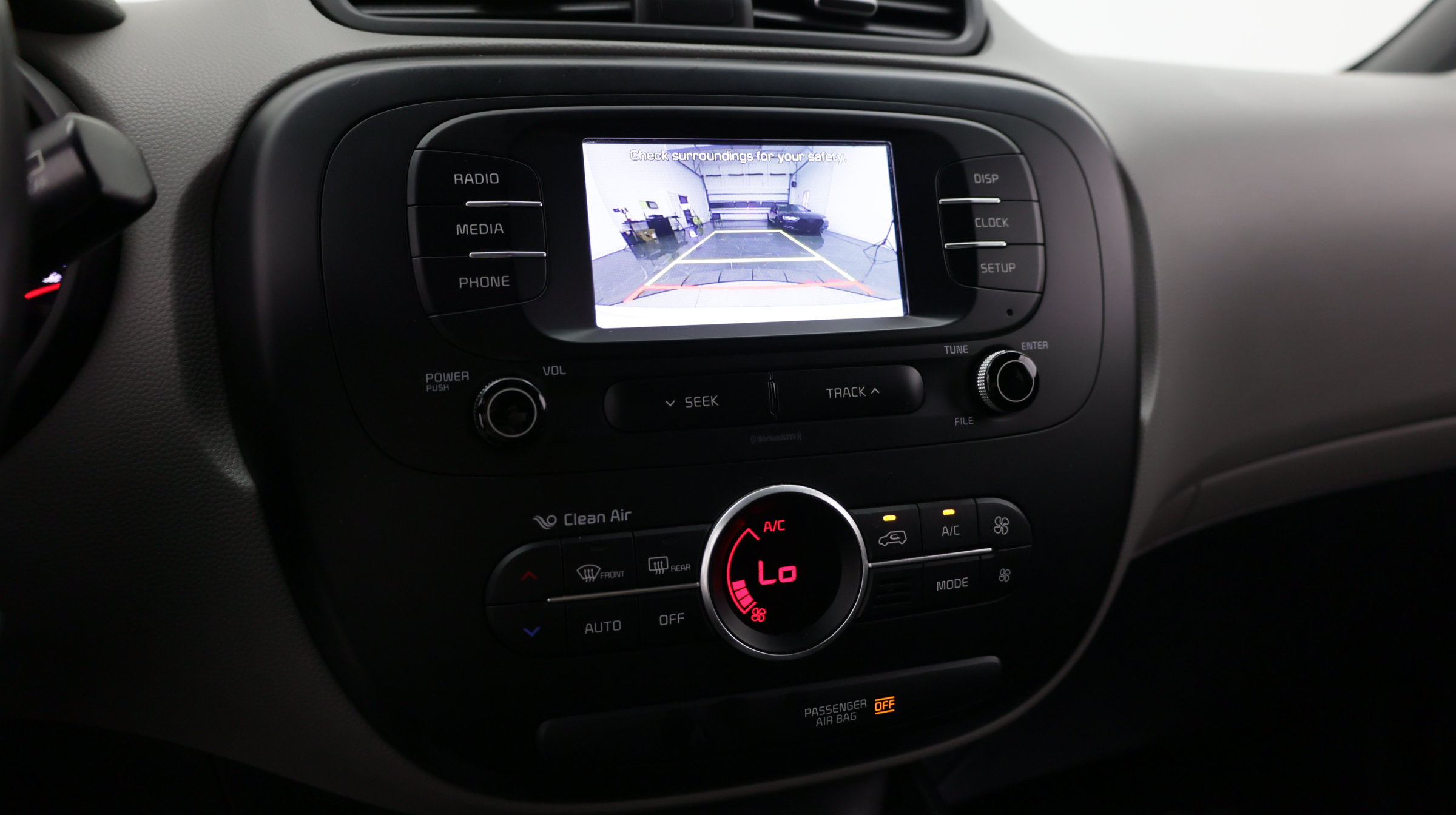 Used 2017 Kia Soul + FWD image 17