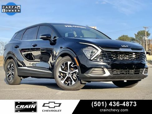 Used 2024 Kia Sportage EX image 1