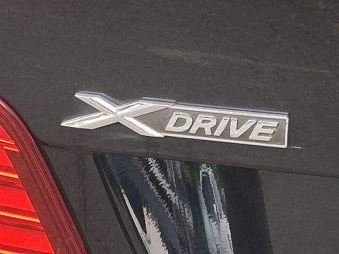 Used 2015 BMW 528i xDrive Sedan AWD/4WD image 29